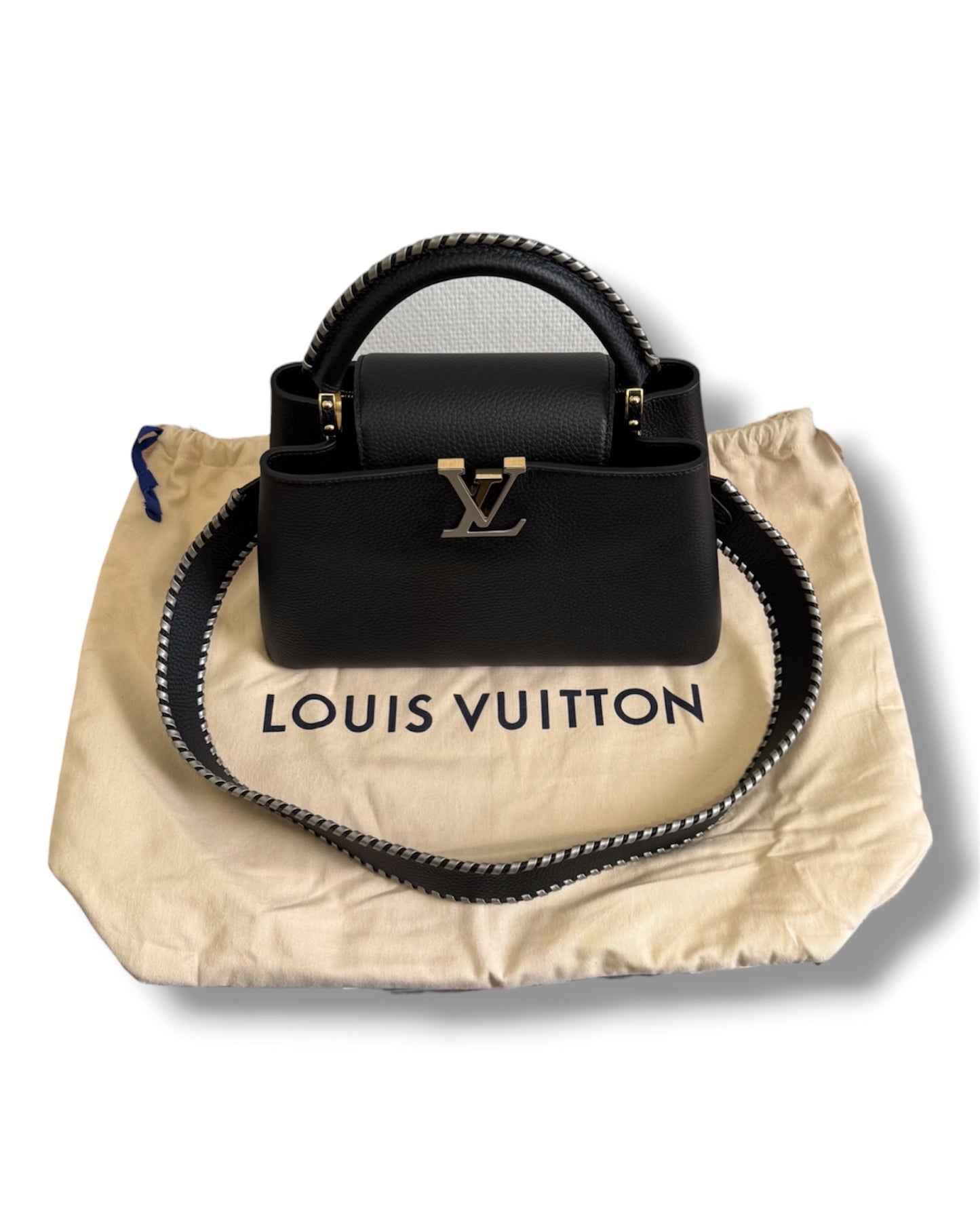 Sac Louis Vuitton Capucines MM noir édition limitée
