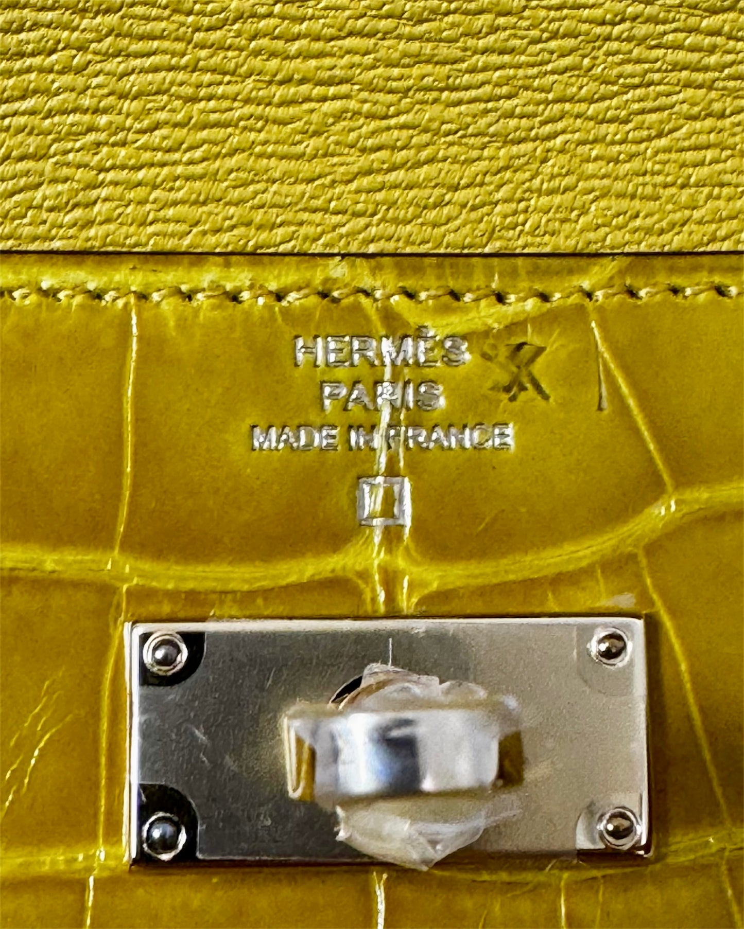 Portefeuille Hermès Kelly alligator jaune