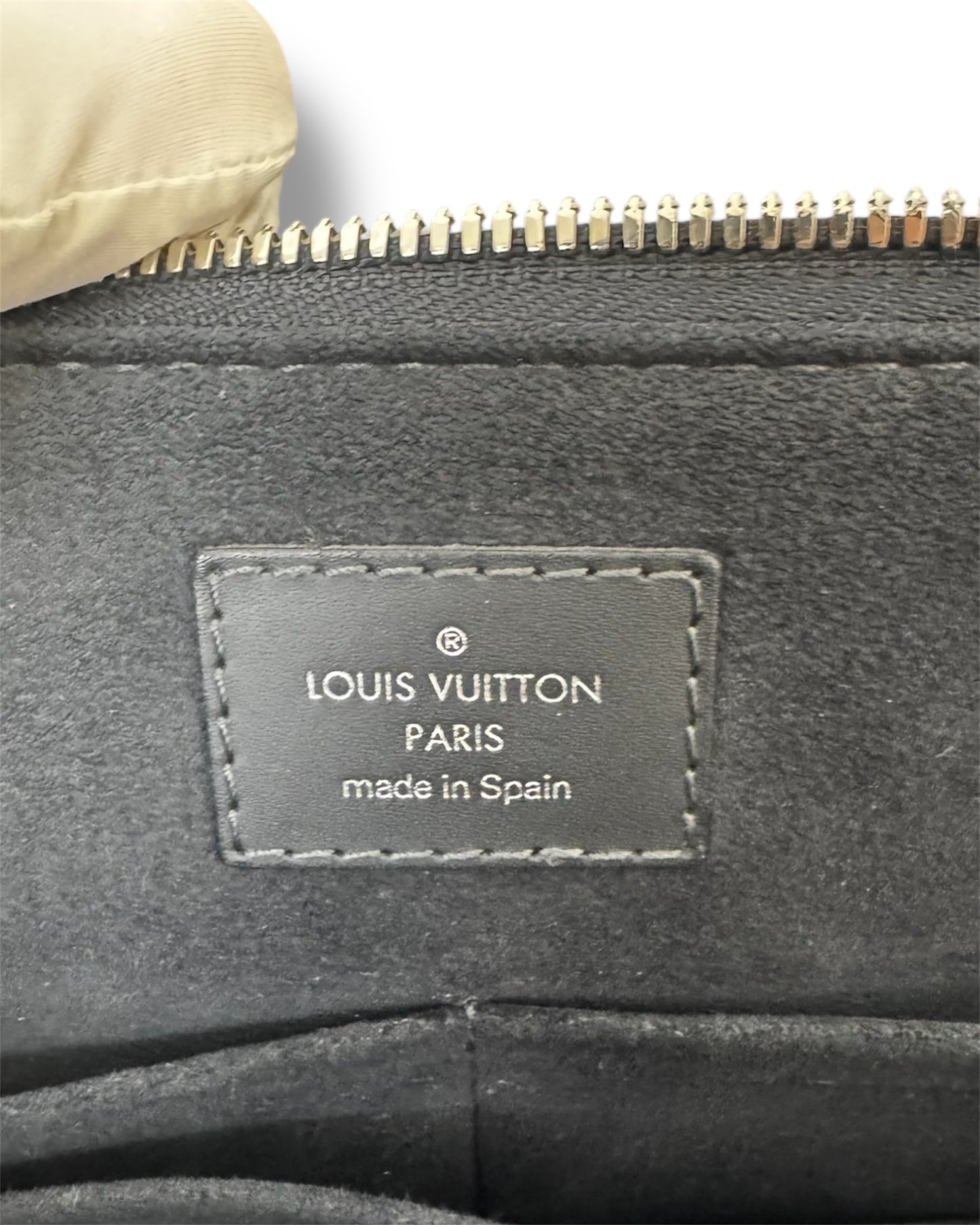 Porte-documents Louis Vuitton en damier graphite