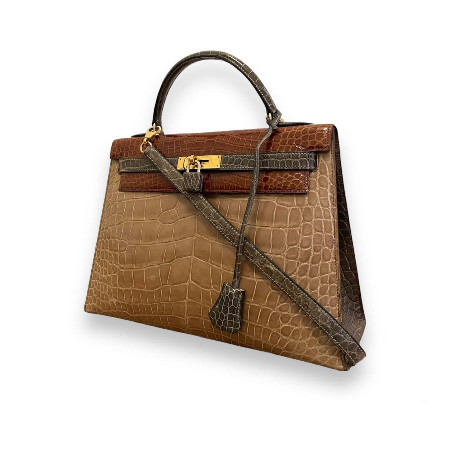 Sac Hermès Kelly 32 en cuir crocodile.