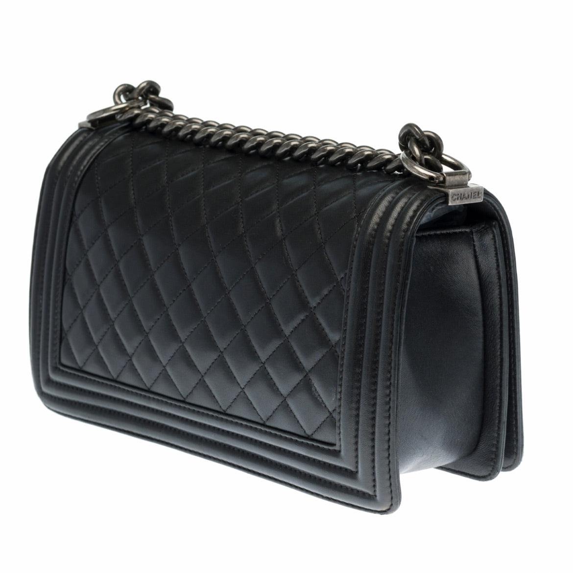 Sac Chanel Boy en cuir noir