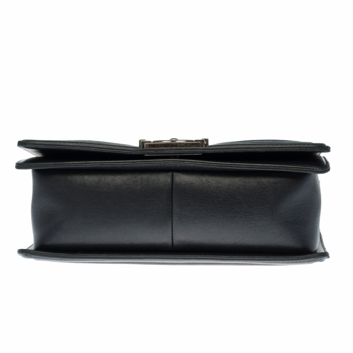 Sac Chanel Boy en cuir noir