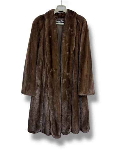 Manteau Christian Dior en fourrure de vison marron