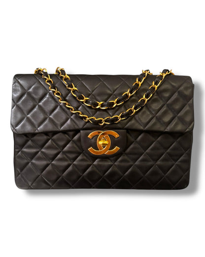 Sac Chanel Timeless Jumbo vintage en cuir noir