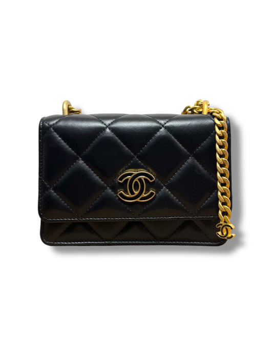 Sac Chanel Wallet on chain en cuir noir