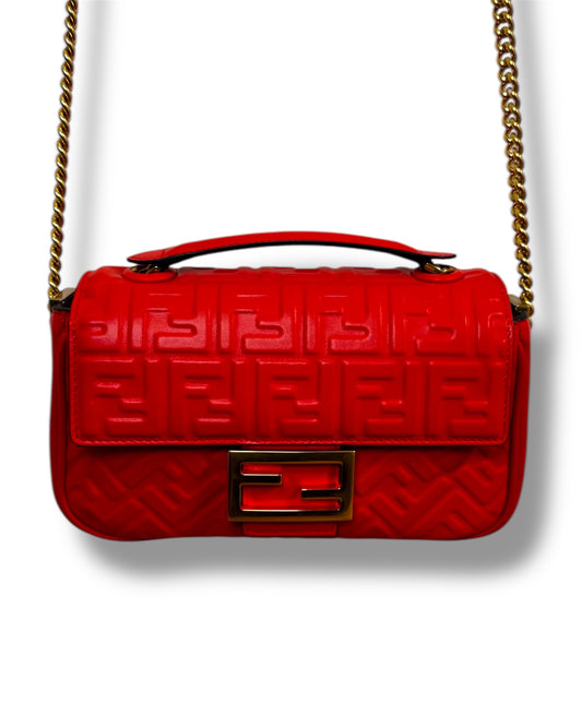 Sac Fendi Baguette chain cuir embossé FF