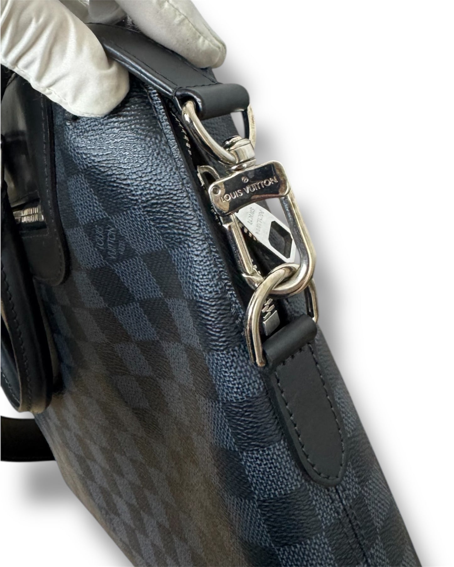 Porte-documents Louis Vuitton en damier graphite