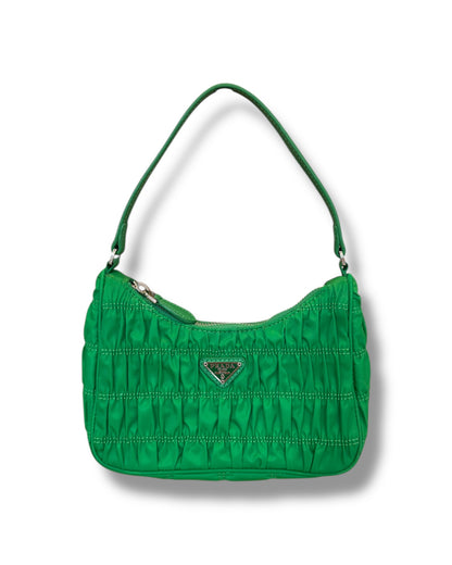 Sac Prada mini Re-edition 2005 gaufré vert