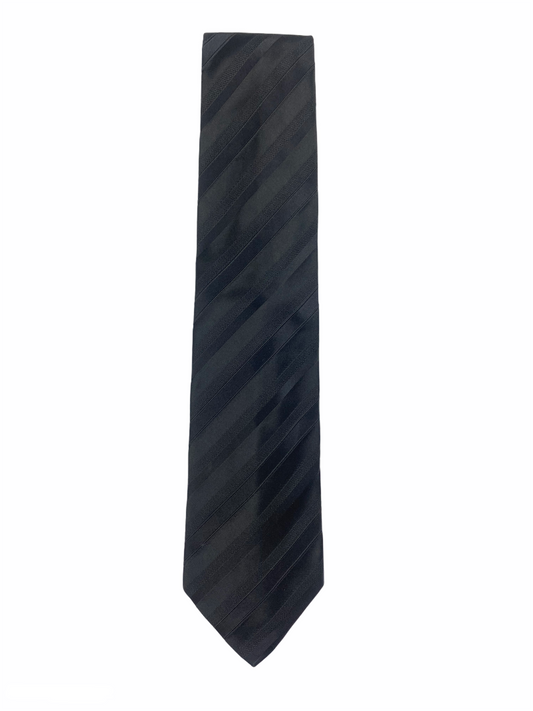 Cravate GUCCI noir rayée ton sur ton, 100% soie.