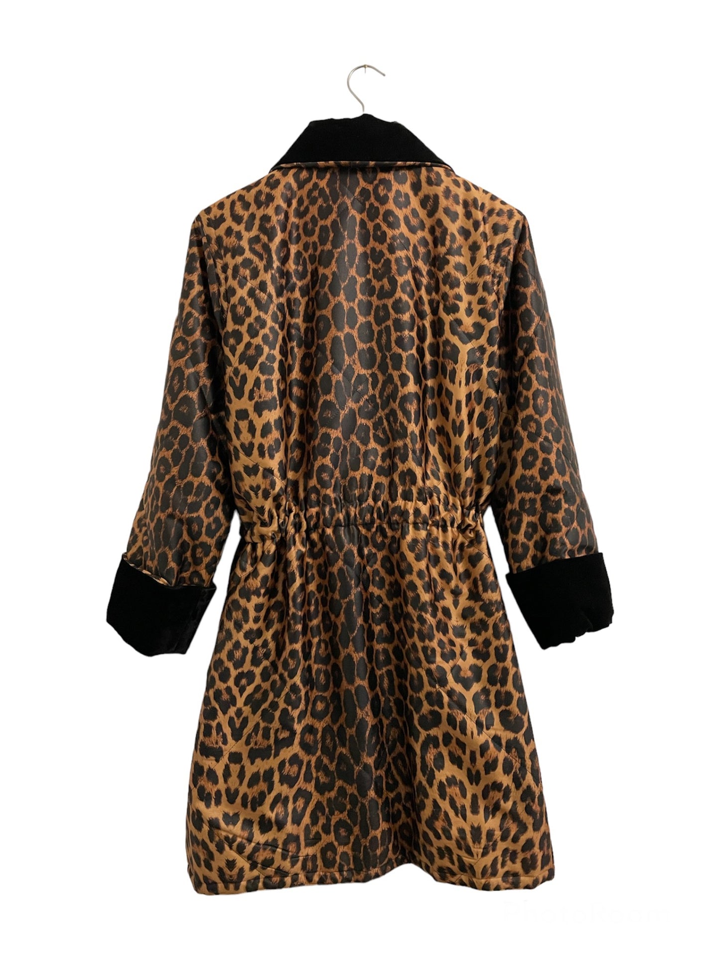 Manteau léopard Givenchy couture